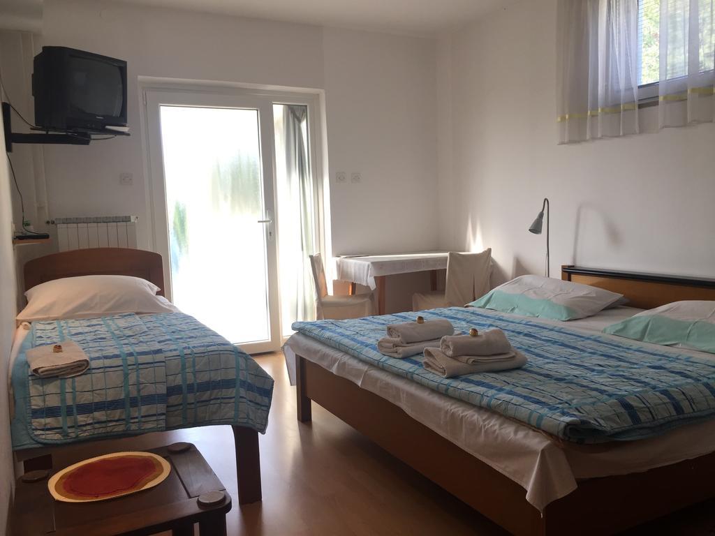 Tourist Rooms Sajovic Postojna Extérieur photo